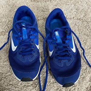 Nike Downshifter Sneakers Boys size 4YW GUC